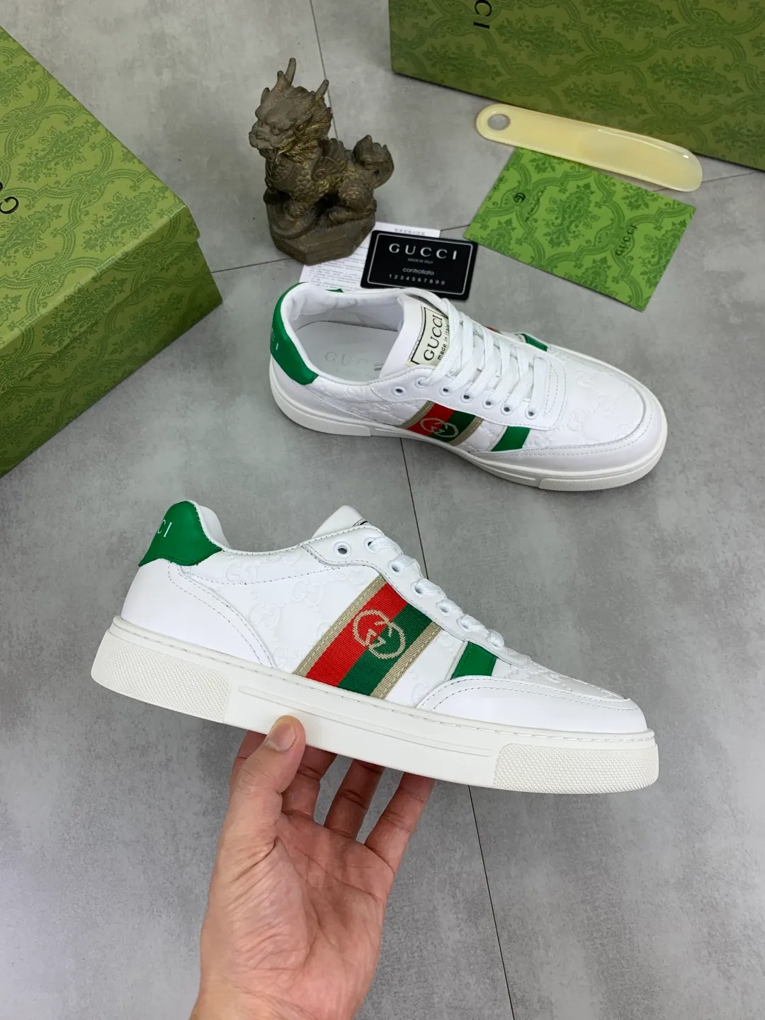 Men's shoes 💰P420 💰[New style]🆘 The latest model from Gucci GUCCI official website🎁Classic casual and fashionable men's shoes👟Best model💥The style is simple and elegant, exclusive for trendy men. Unique official website latest brand elements👑Gucci original decoration, fashionable and generous, original soft calfskin fabric➕Comfortable soft first-layer pigskin lining ✅The official website specifies the wear-resistant casual outsole, the classic model is taken in kind🎬Color: 4️⃣colors available😍Number: 38-44